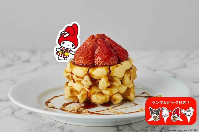 STRAWBERRY CUSTARD WAFFLES